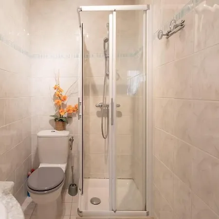 C17 2p Port Palais & Croisette 8mins Walk Balcony Appartamento *