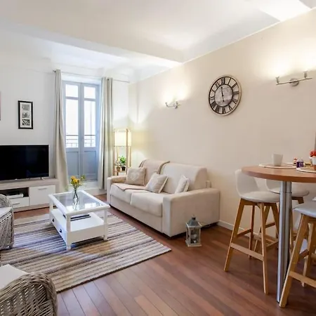 C17 2p Port Palais & Croisette 8mins Walk Balcony Apartamento *