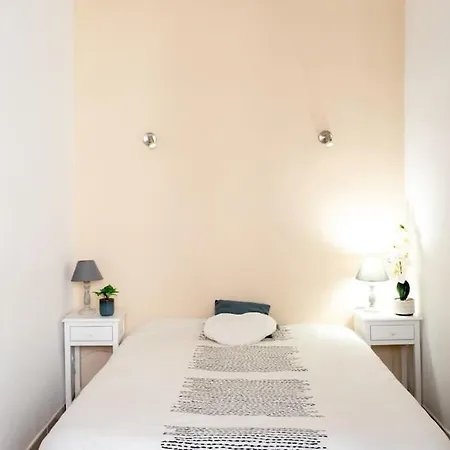 C17 2p Port Palais & Croisette 8mins Walk Balcony アパート *