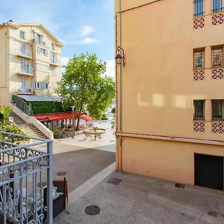 C17 2p Port Palais & Croisette 8mins Walk Balcony カンヌ